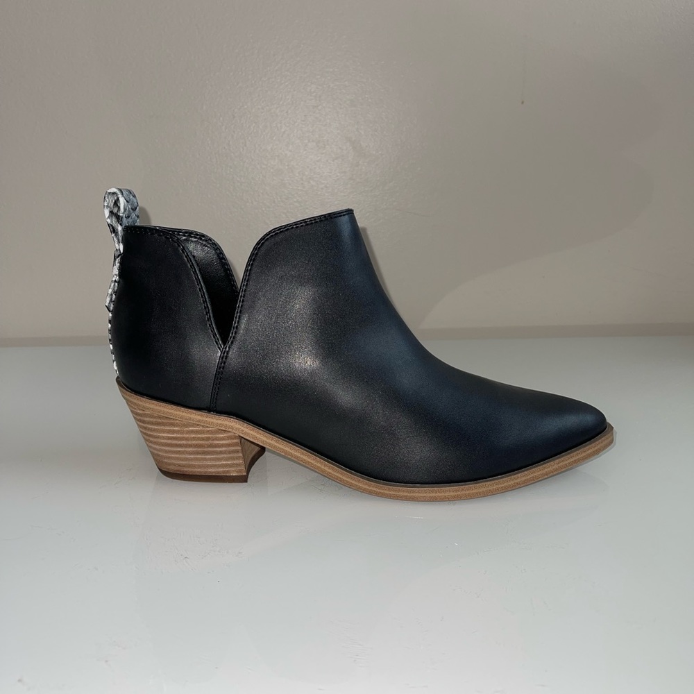 Nine West Size 7.5 Shia Black. Women shoes. Brand new